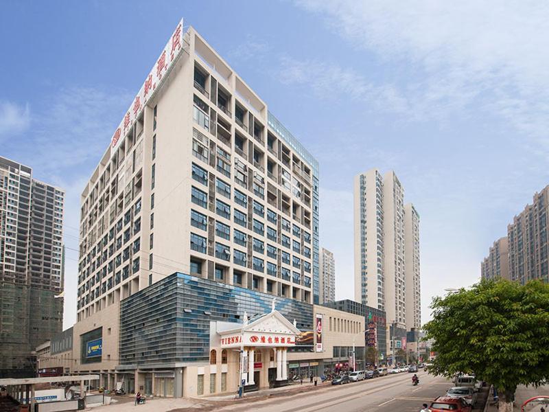 Vienna Hotel Nanxiong Extérieur photo